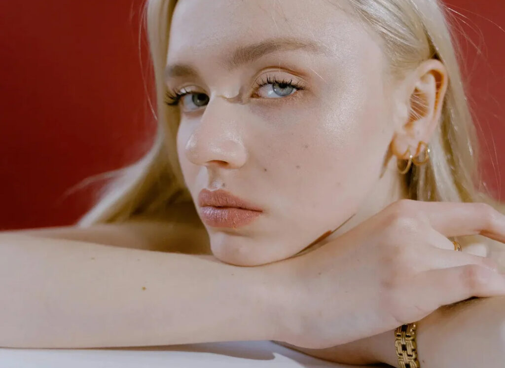 pexels-mart-production